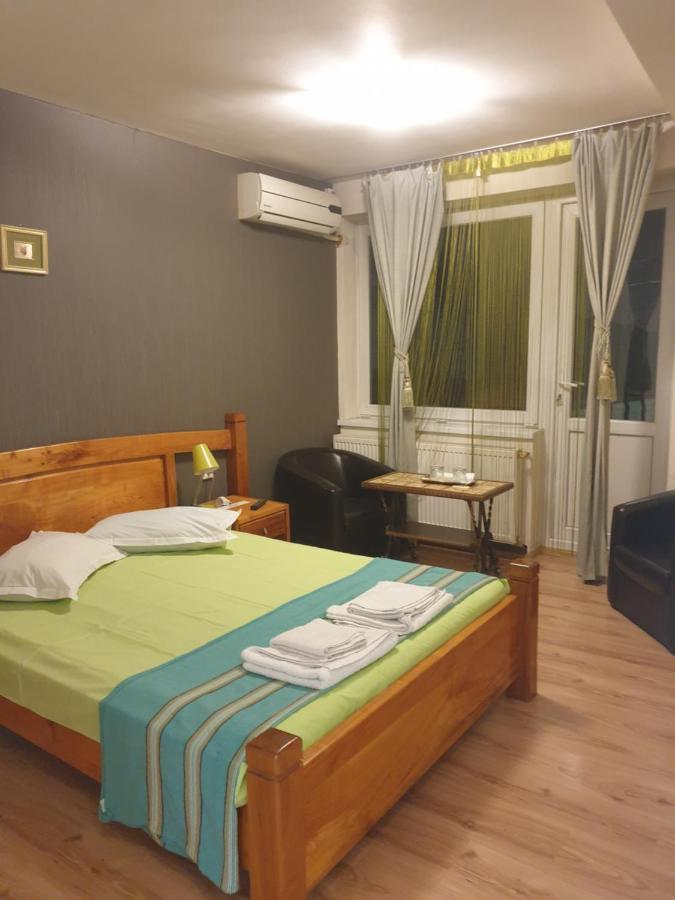 Hostel Sc Afitos Srl Drobeta Turnu Severin Zewnętrze zdjęcie